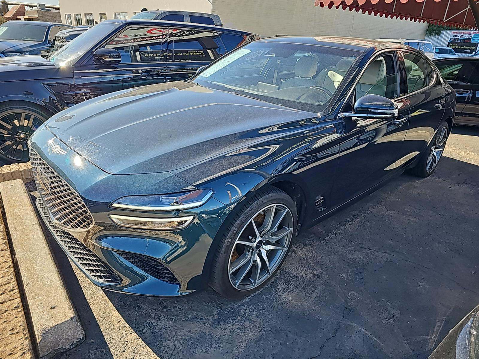 Genesis G70