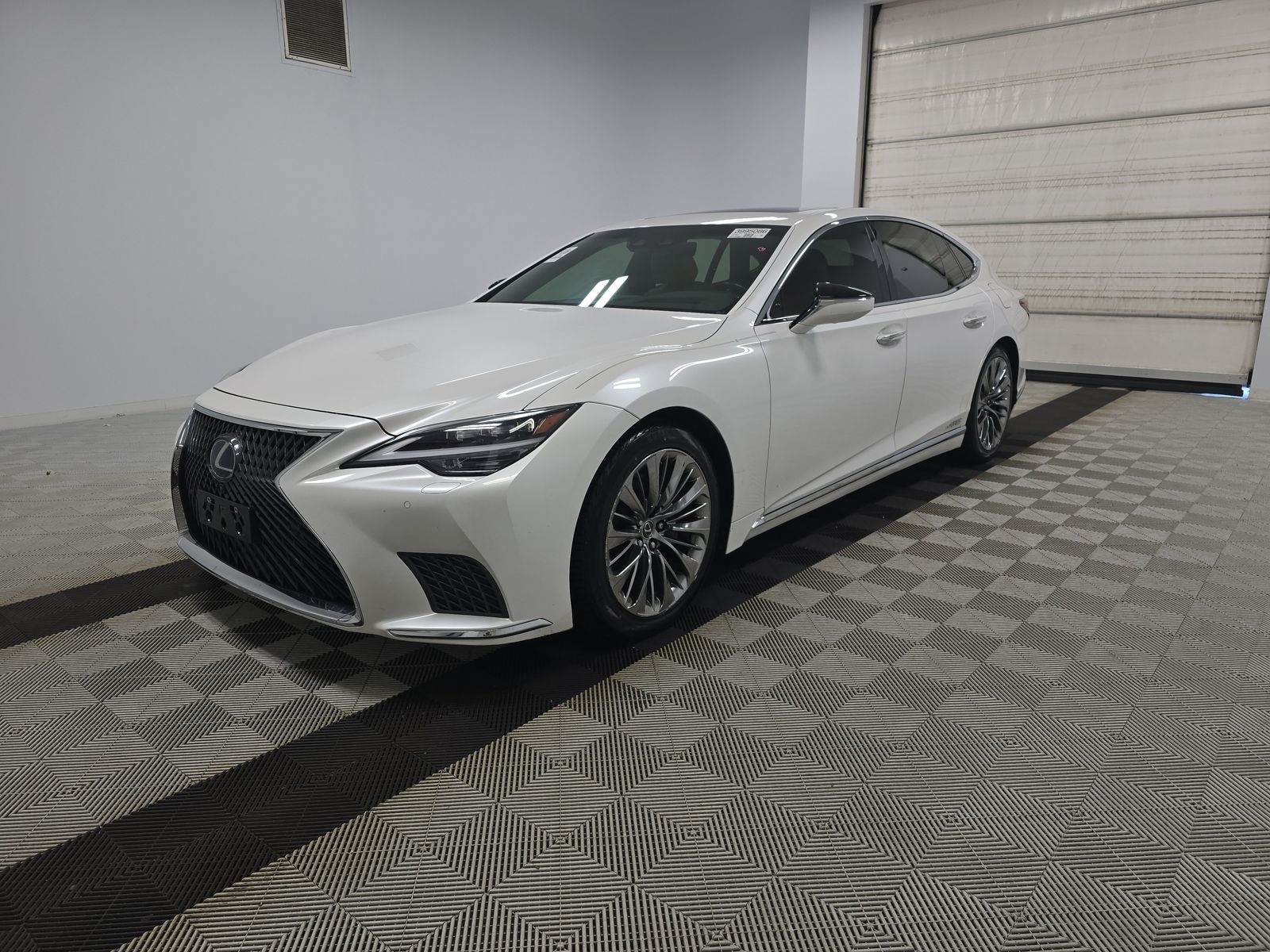 Lexus LS 500 h