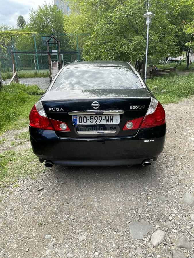 Nissan Fuga 2004 — photo 2