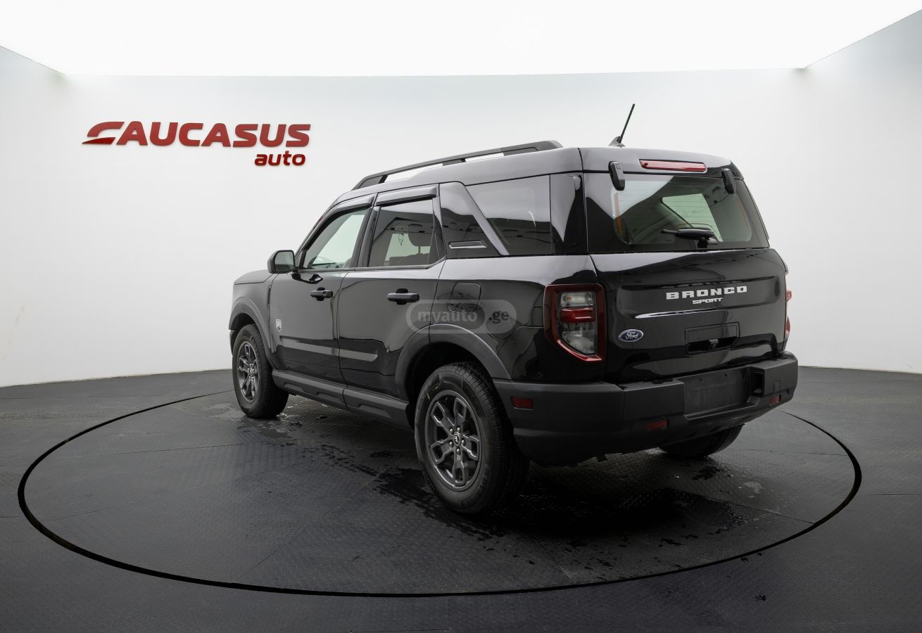 Ford Bronco Sport 2021 — photo 2