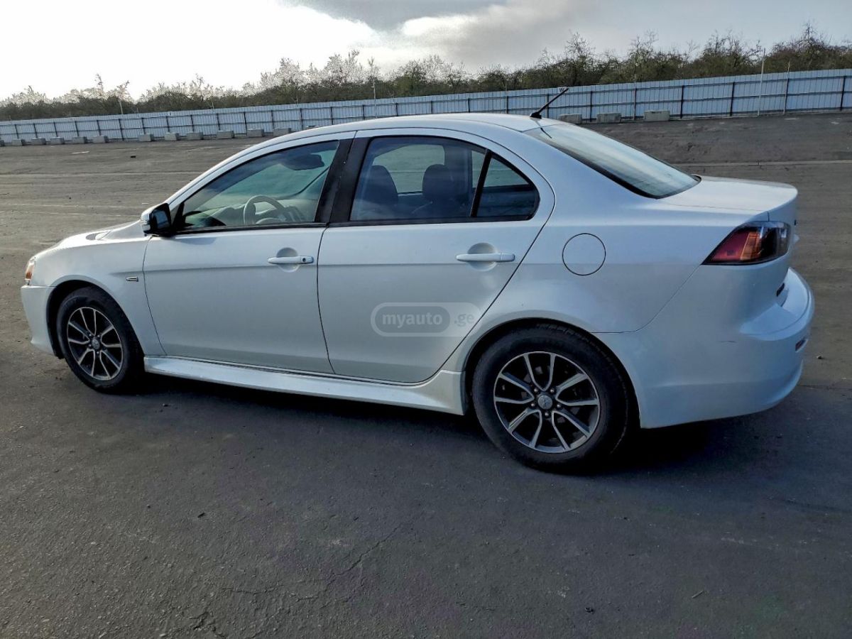 Mitsubishi Colt Lancer 2017 — photo 2