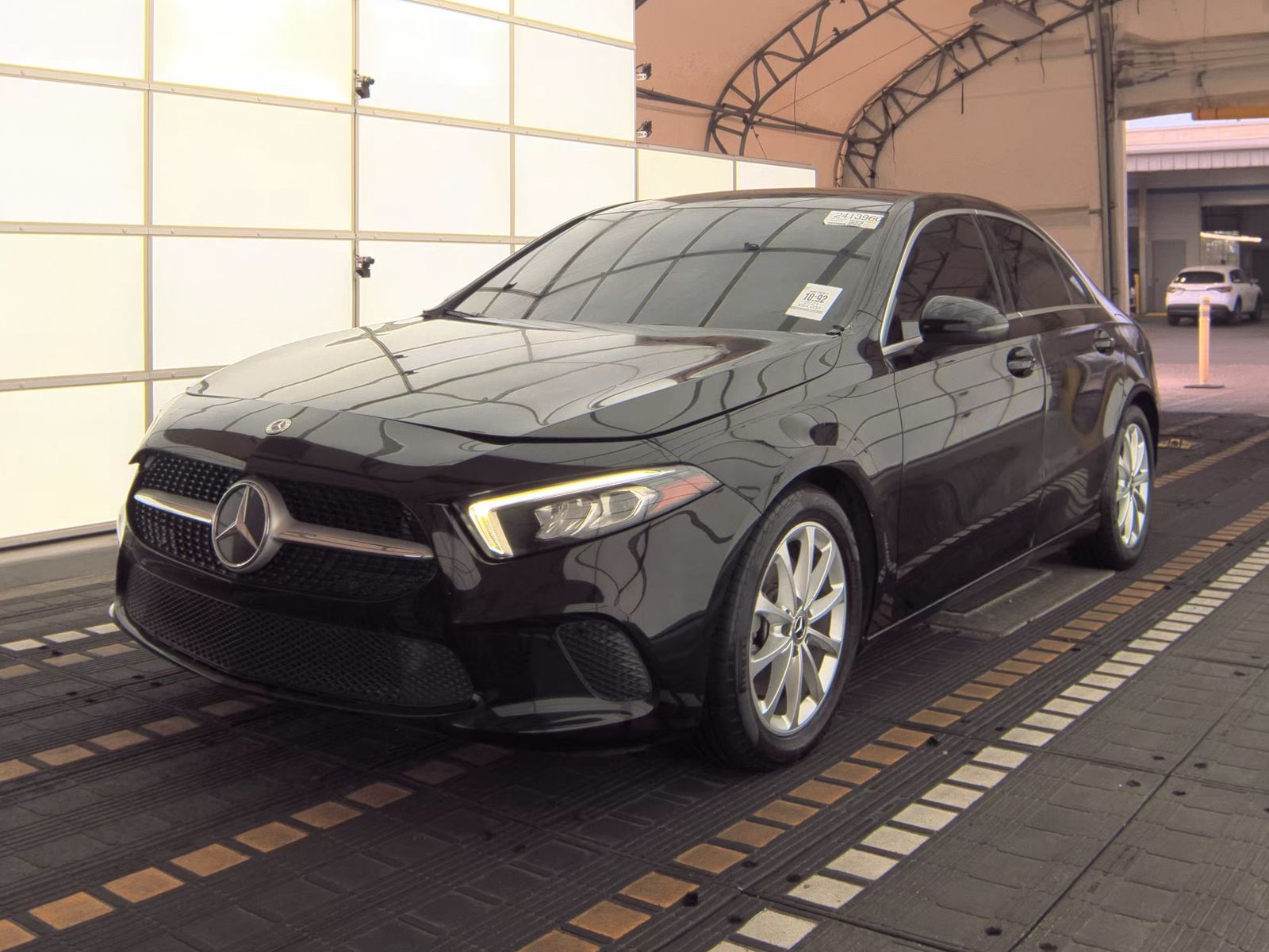 Mercedes-Benz A 220