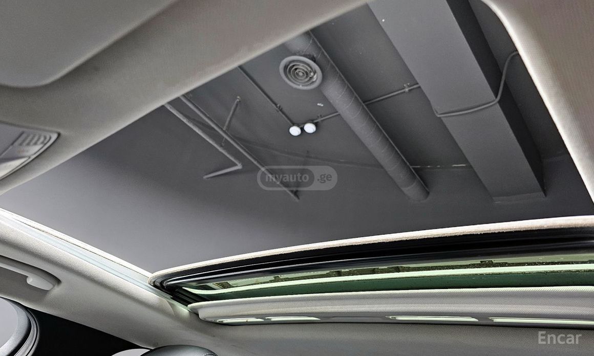 Mercedes-Benz C 220 2015 — photo 2