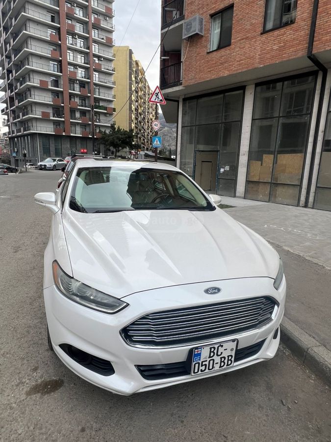 Ford Fusion