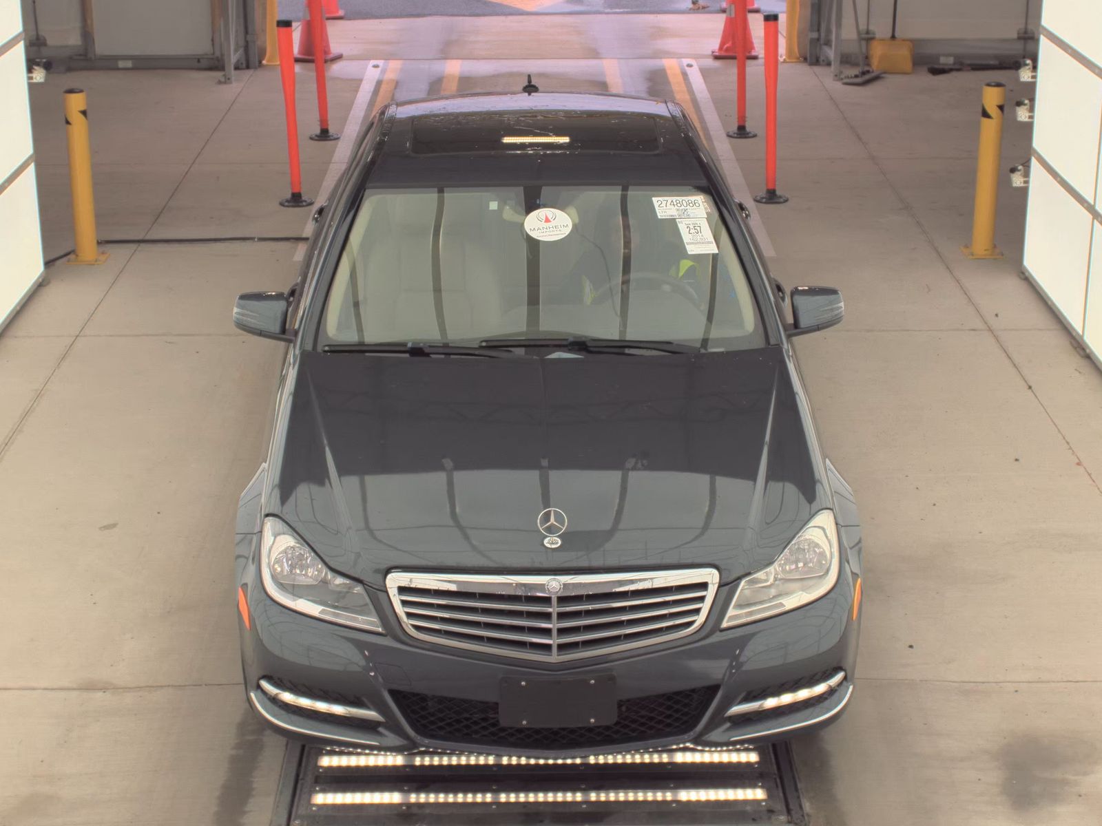 Mercedes-Benz C 300 2014 — photo 2