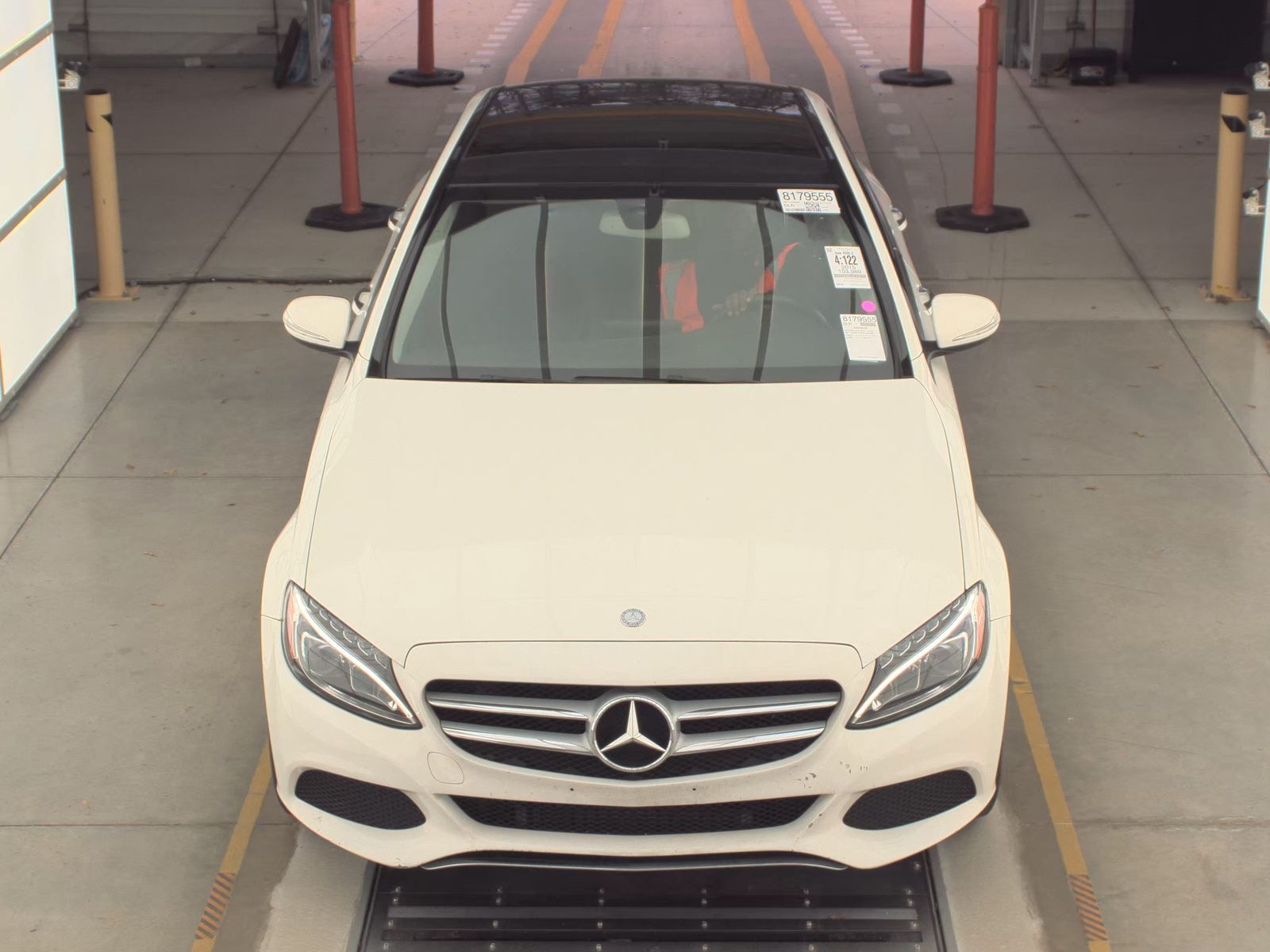 Mercedes-Benz C 300 2015 — photo 2