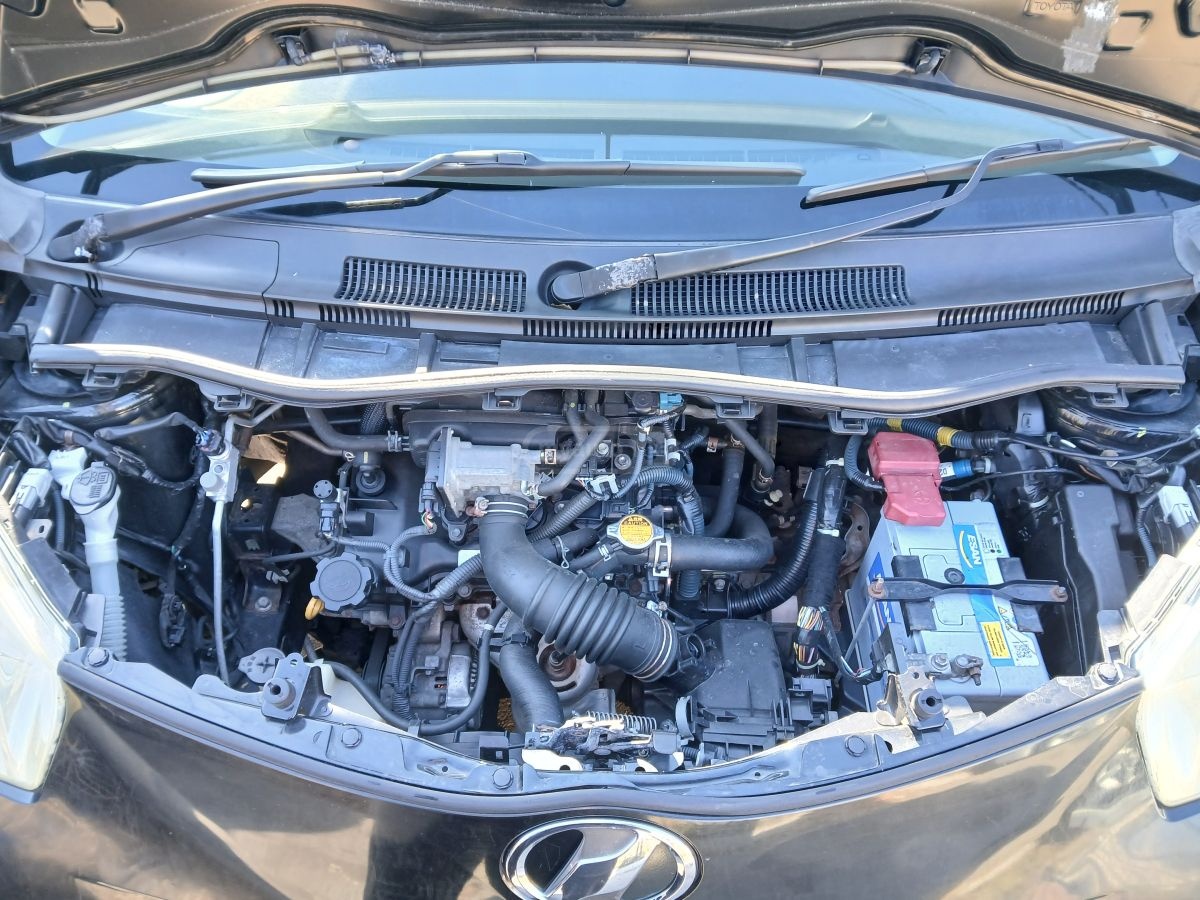 Toyota iQ