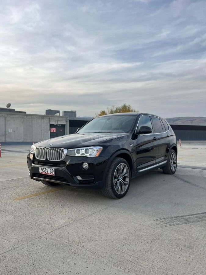BMW X3 2017 — photo 2