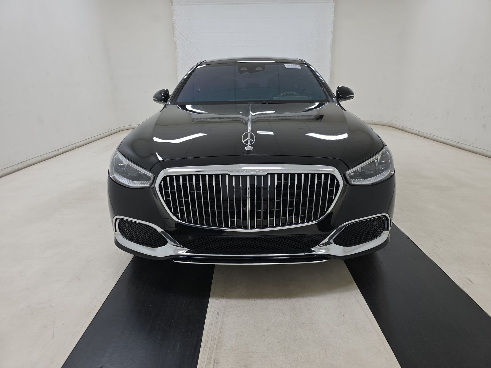 Mercedes-Benz S 580 2024 — photo 2