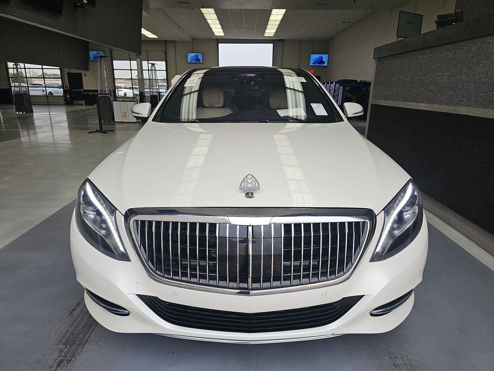 Mercedes-Benz S 600 2016 — photo 2