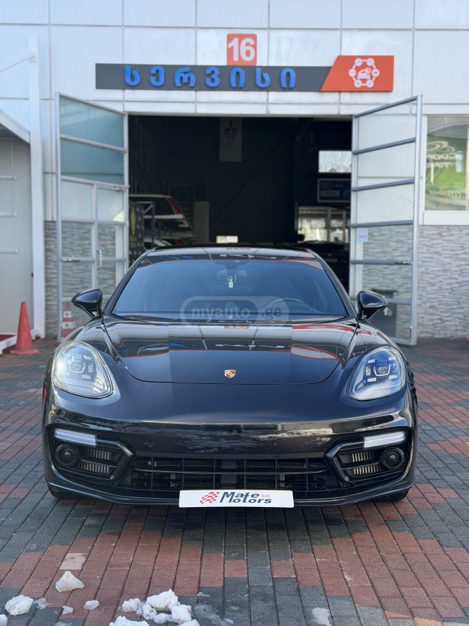 Porsche Panamera 2022 — photo 2
