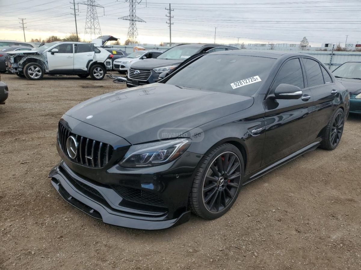 Mercedes-Benz C 63 AMG 2015 — photo 2