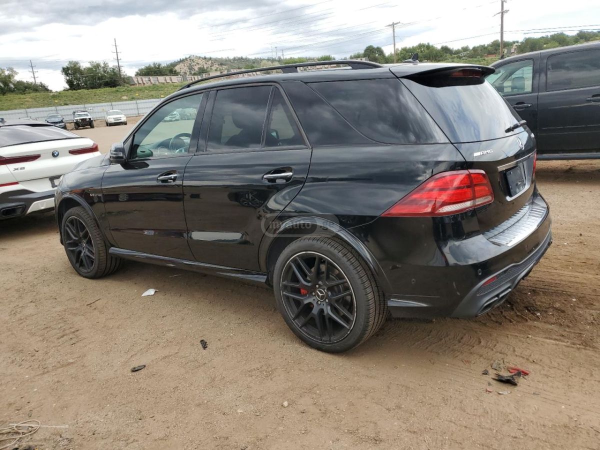 Mercedes-Benz GLE 63 AMG 2018 — photo 2