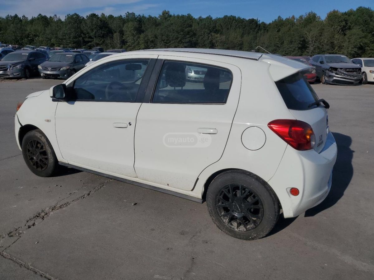 Mitsubishi Mirage 2015 — photo 2