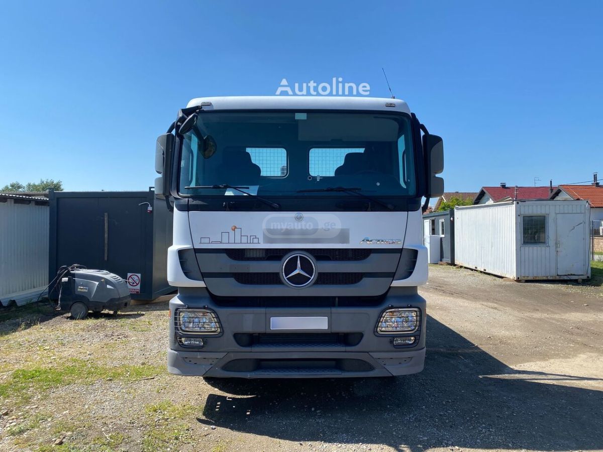 Mercedes-Benz Actros 2013 — photo 2
