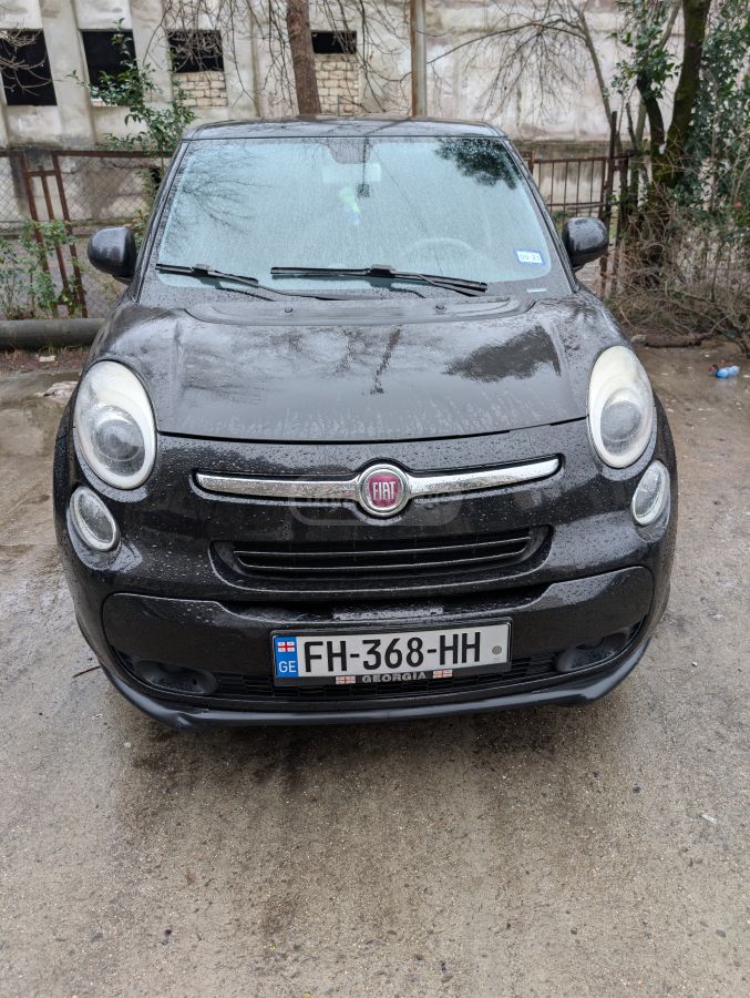 Fiat 500L 2013 — photo 2