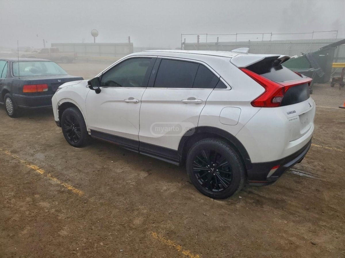 Mitsubishi Eclipse 2019 — photo 2