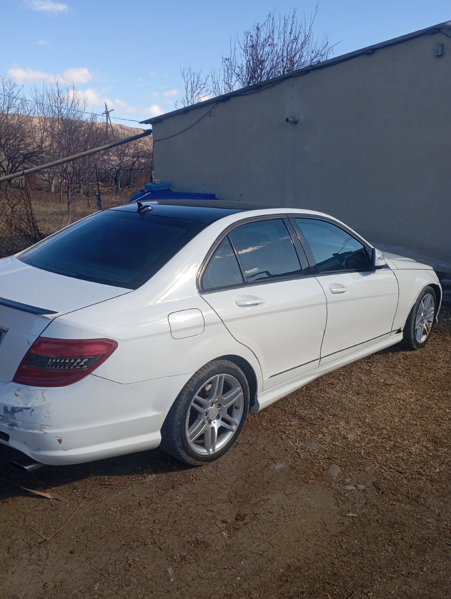 Mercedes-Benz C 350 2008 — photo 2