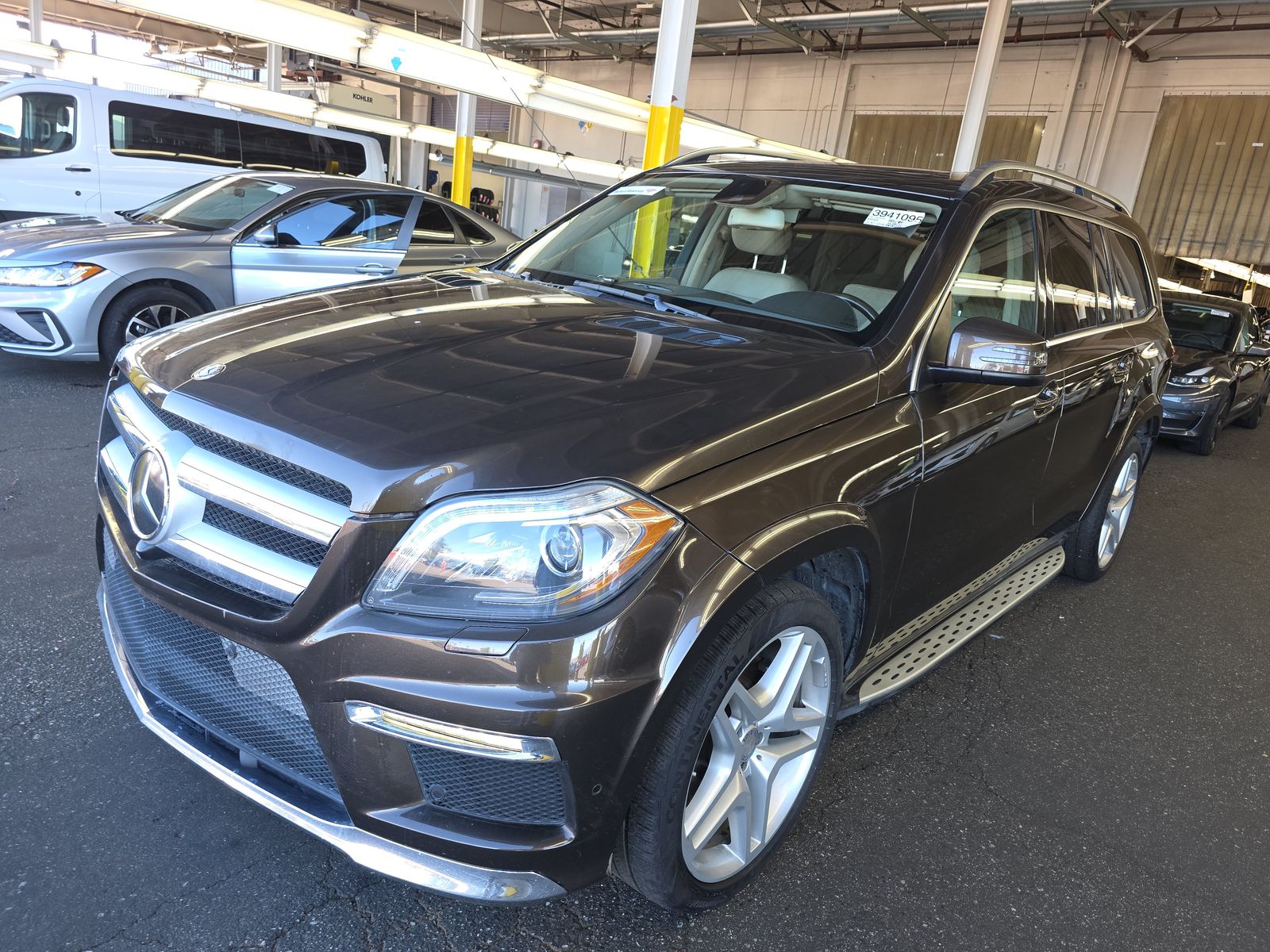 Mercedes-Benz GL 550