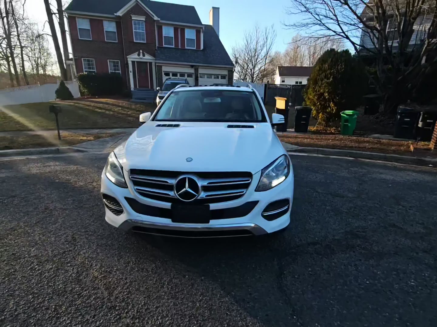 Mercedes-Benz GLE 350 2017 — photo 2