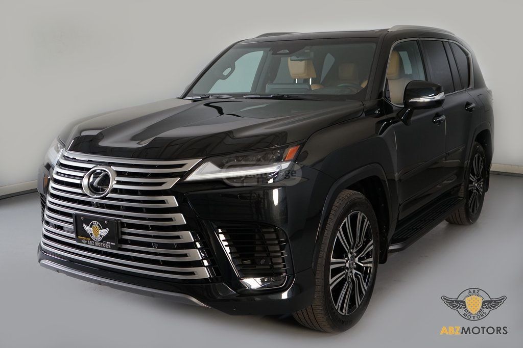 Lexus LX 600