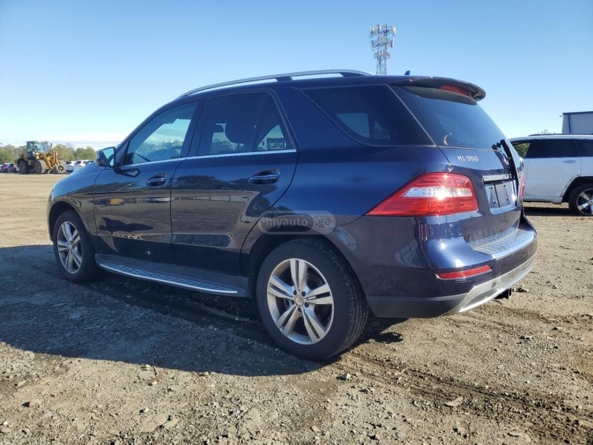 Mercedes-Benz ML 350 2015 — photo 2