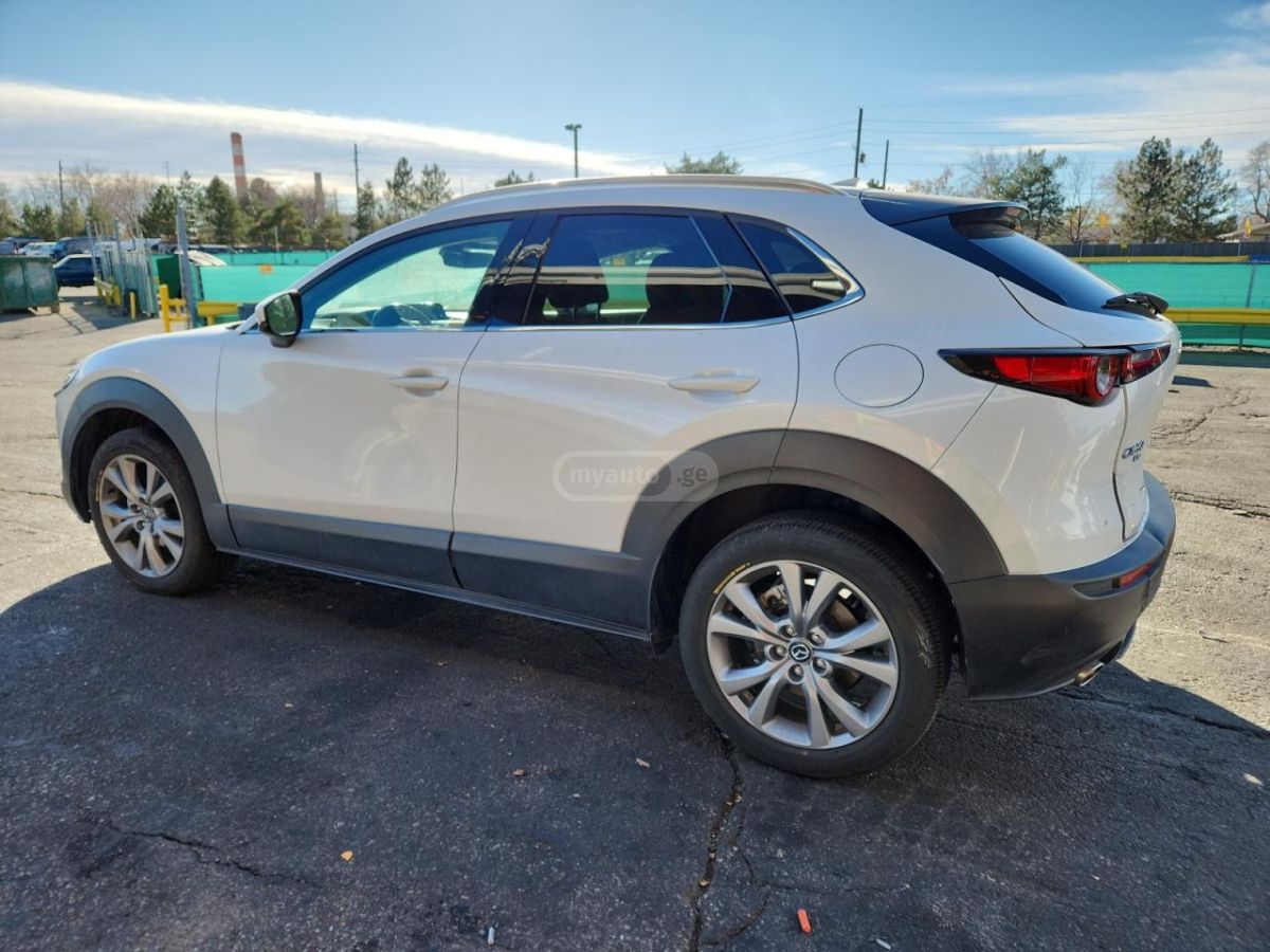 Mazda CX-30 2023 — photo 2