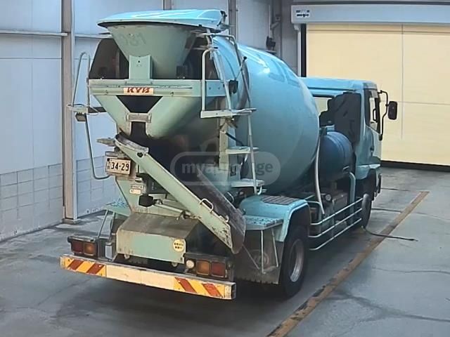 Nissan Atlas 2014 — photo 2