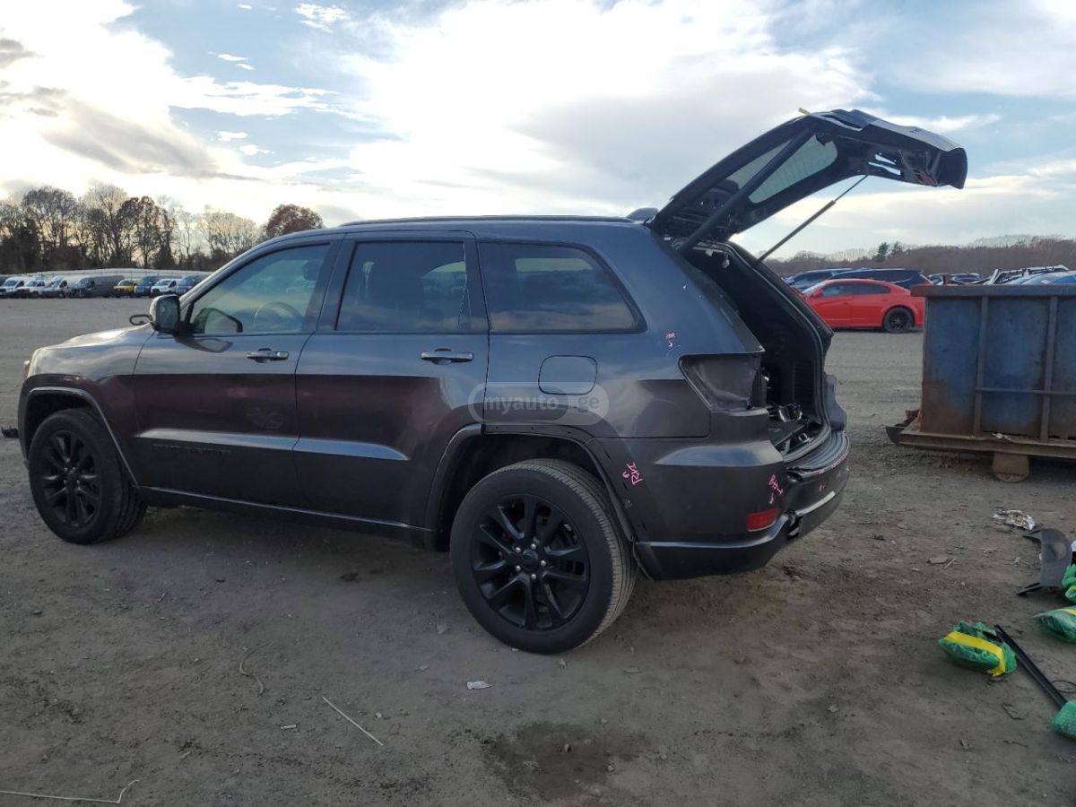 Jeep Grand Cherokee 2019 — photo 2