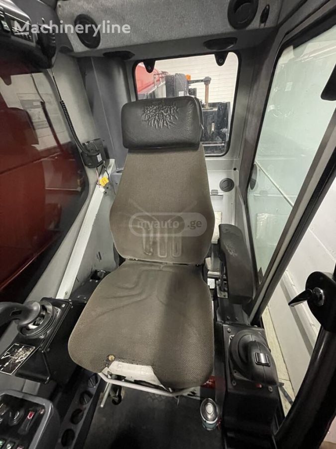 Tadano GR-1000EX-3 2008 — photo 2