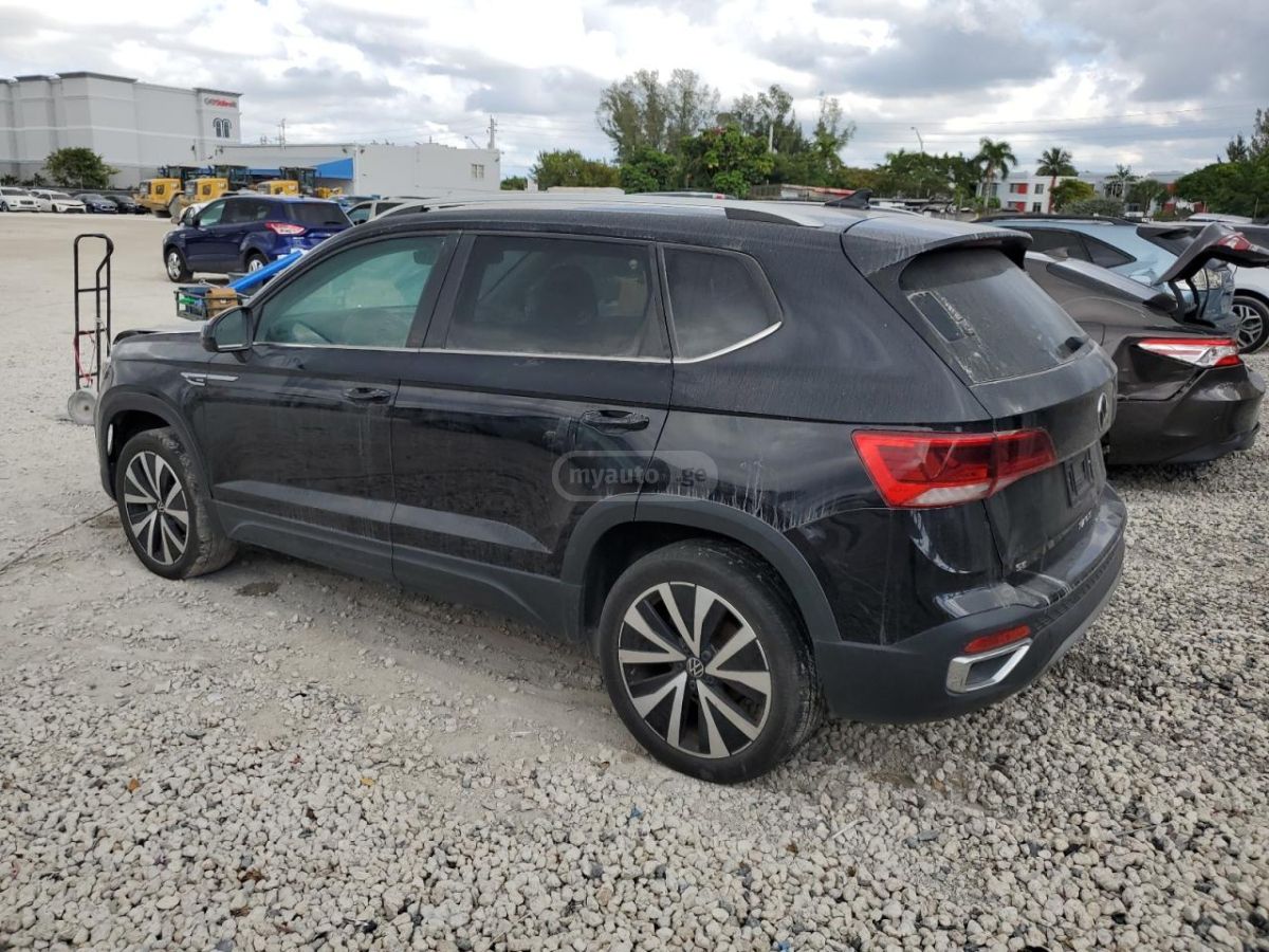 Volkswagen Taos 2024 — photo 2