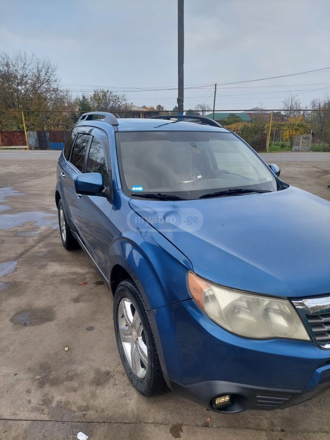 Subaru Forester 2009 — photo 2