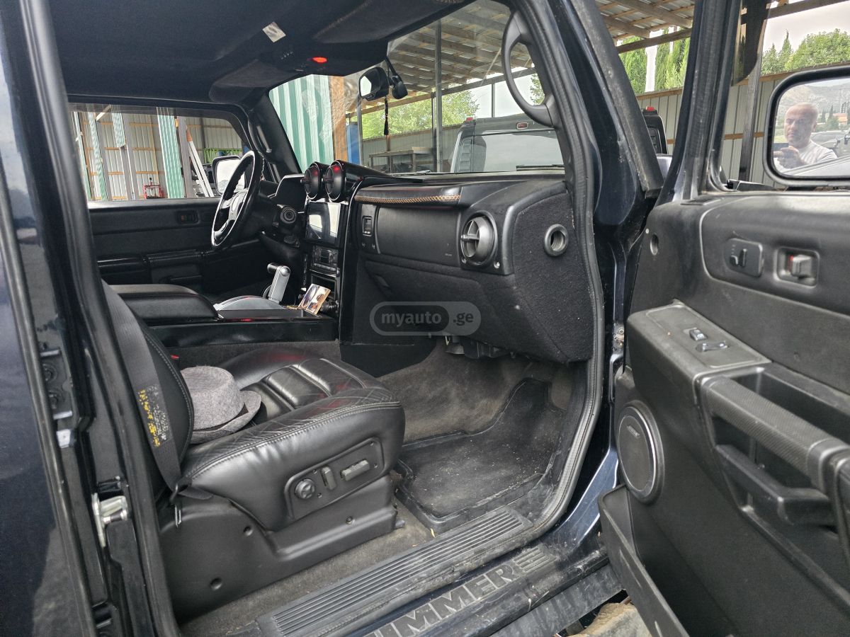 Hummer H2 2003 — photo 2