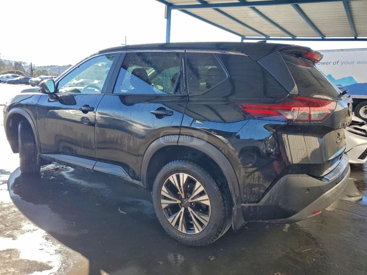 Nissan Rogue 2023 — photo 2