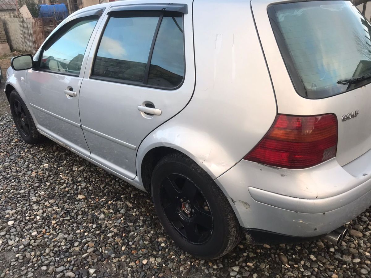 Volkswagen Golf 1999 — photo 2