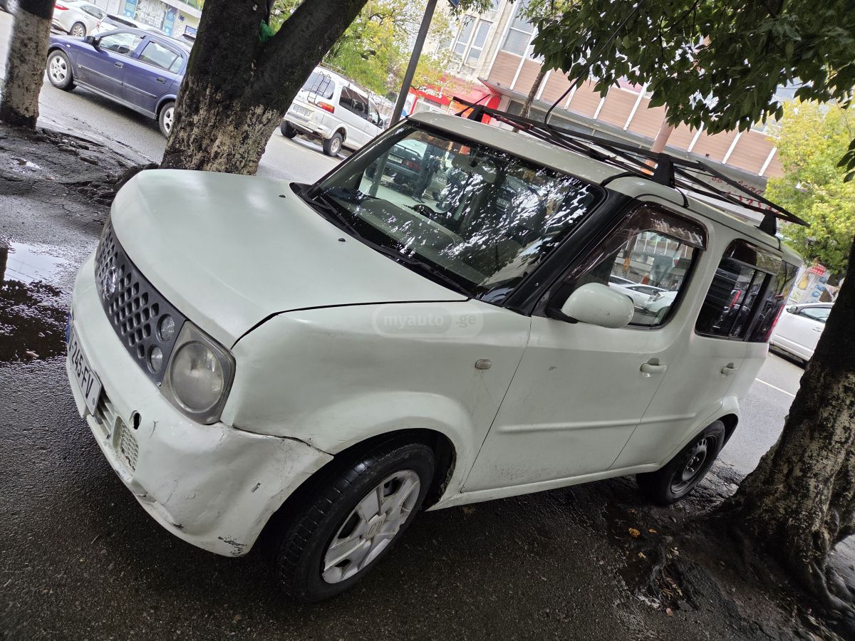 Nissan Cube 2005 — photo 2