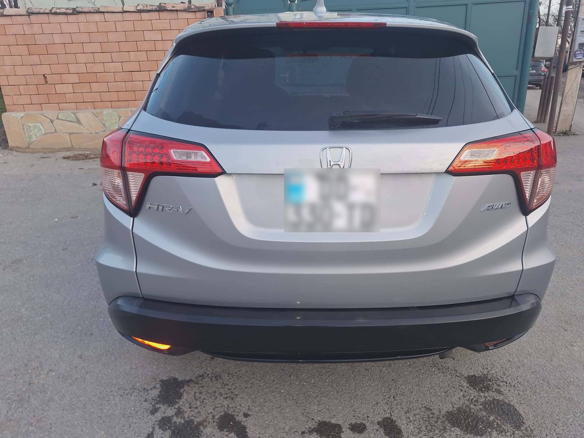 Honda HR-V 2017 — photo 2