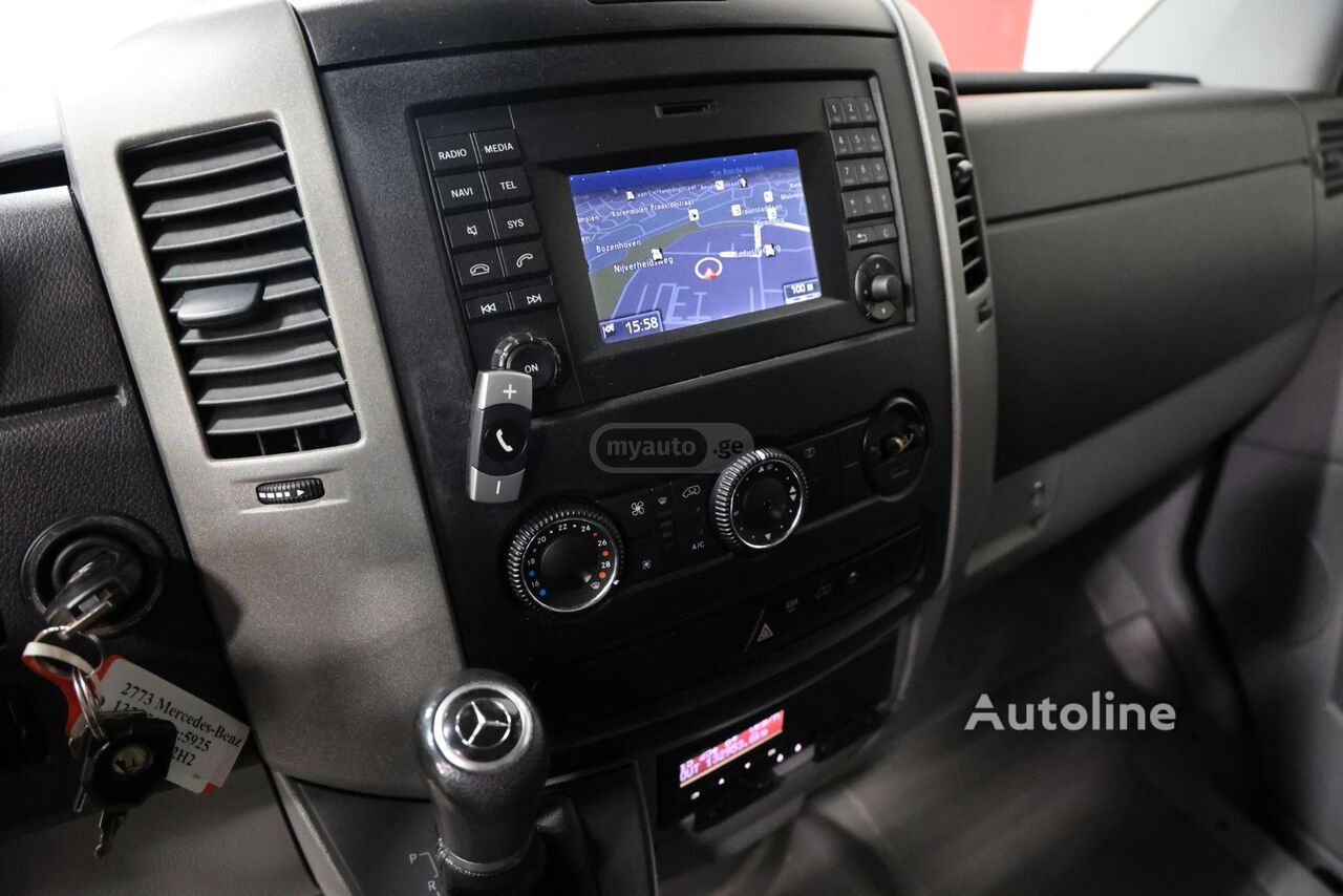 Mercedes-Benz Sprinter 2017 — photo 2