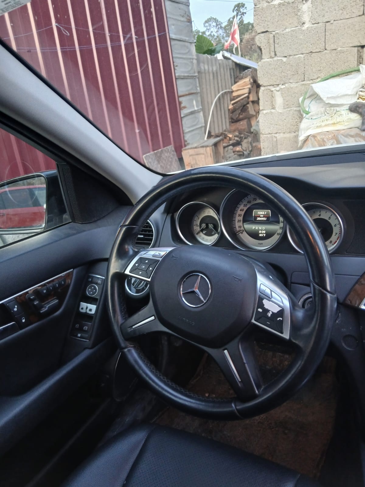 Mercedes-Benz C 250 2014 — photo 2