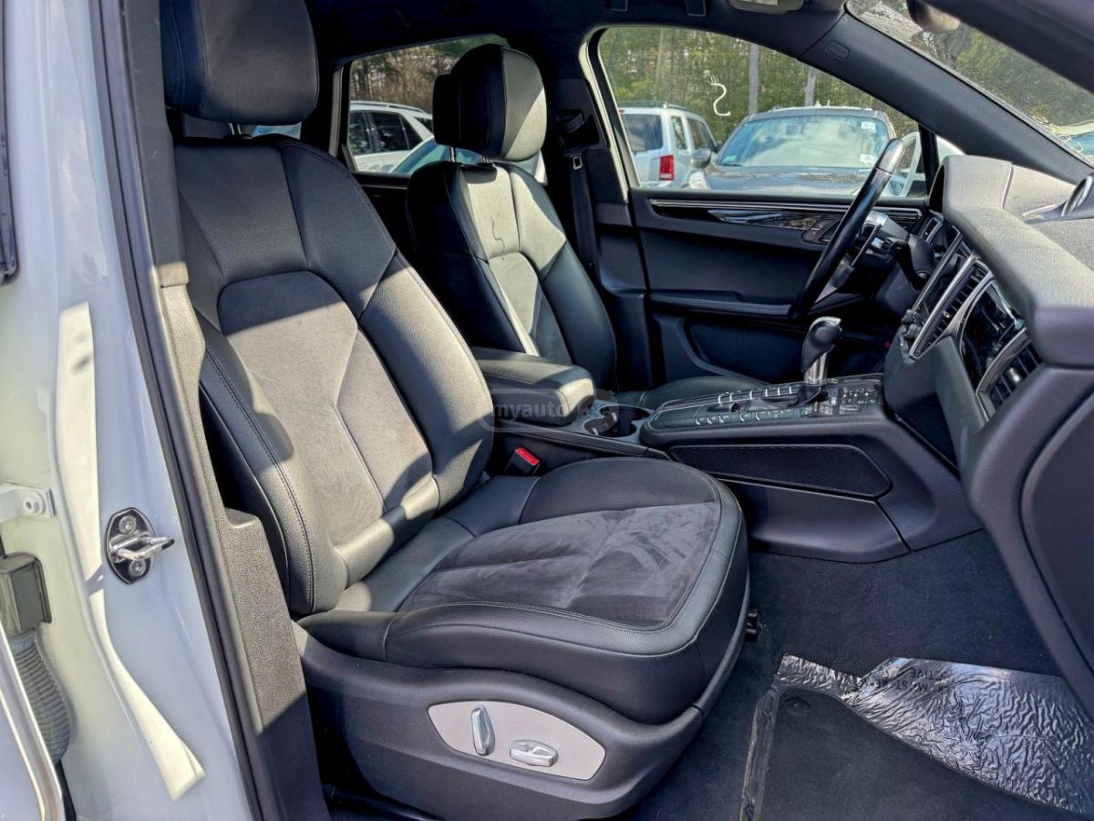 Porsche Macan 2018 — photo 2