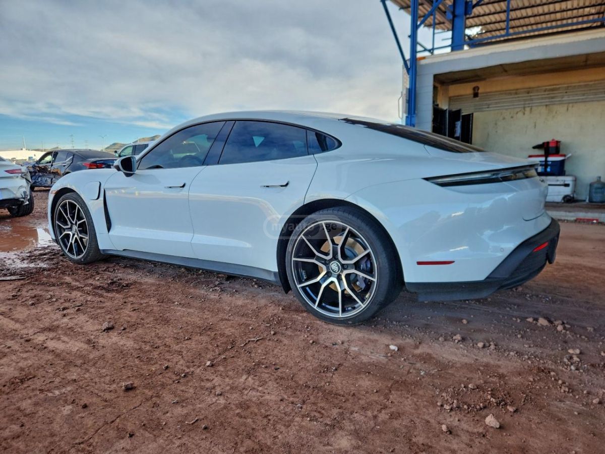 Porsche Taycan Turbo 2024 — photo 2