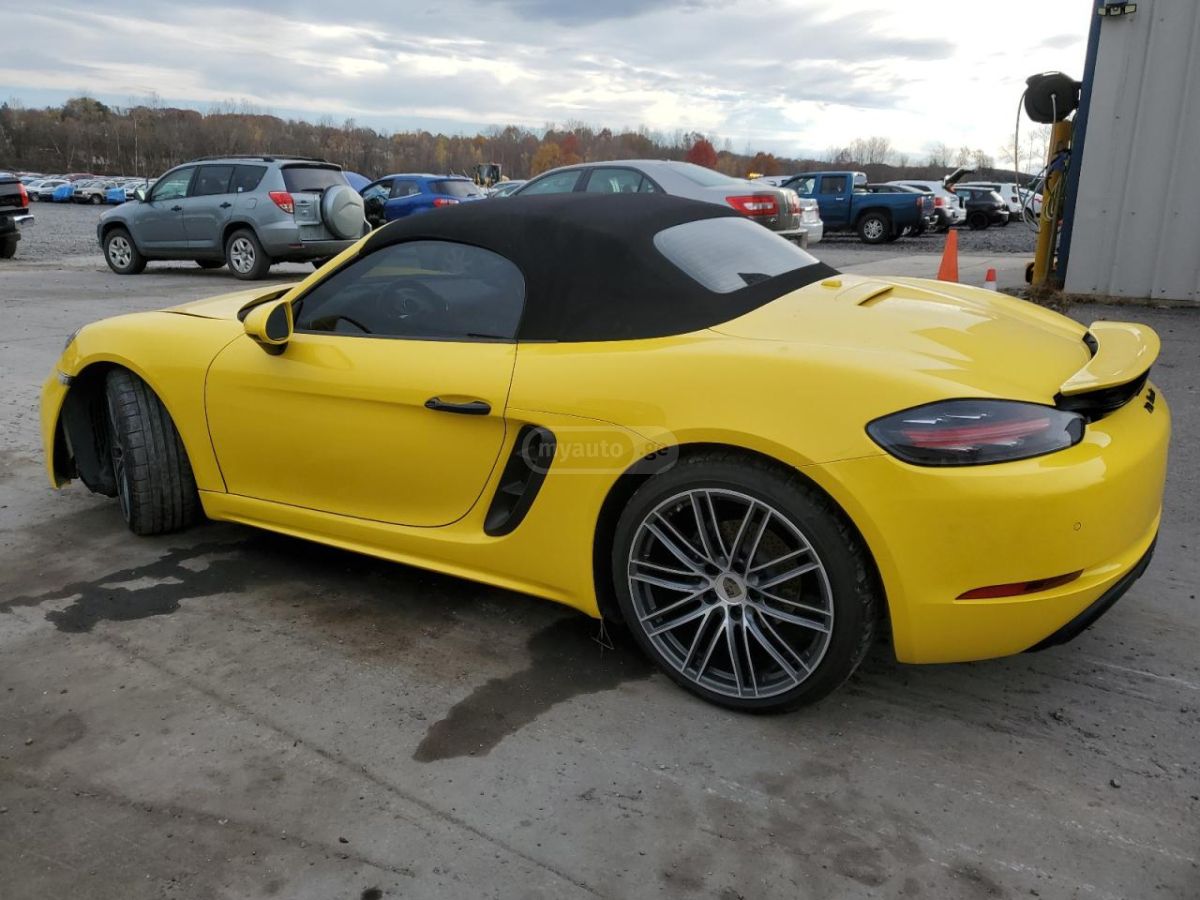 Porsche Boxster 2021 — photo 2