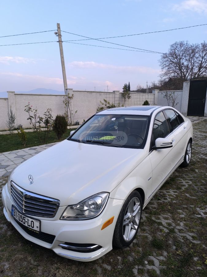Mercedes-Benz C 250