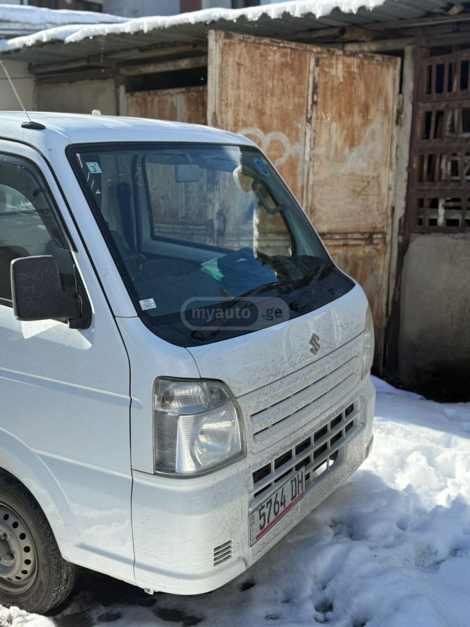 Suzuki Carry