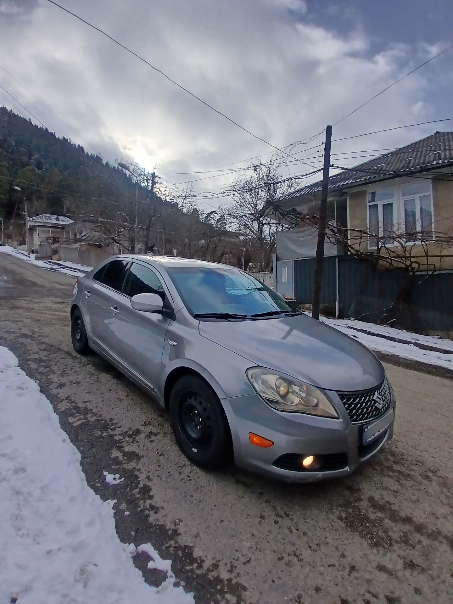 Suzuki Kizashi 2010 — photo 2
