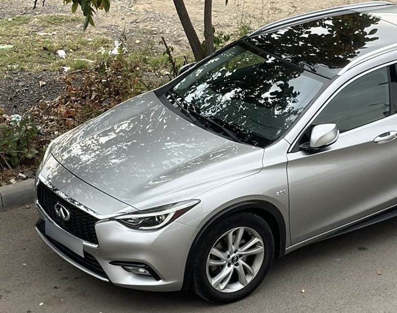 Infiniti QX30 2016 — photo 2