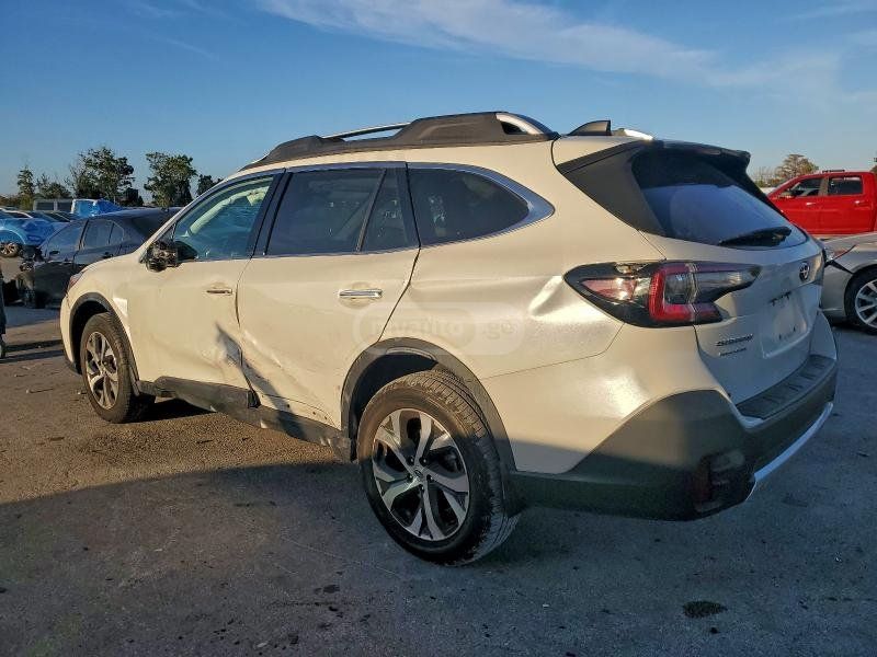 Subaru Outback 2021 — photo 2