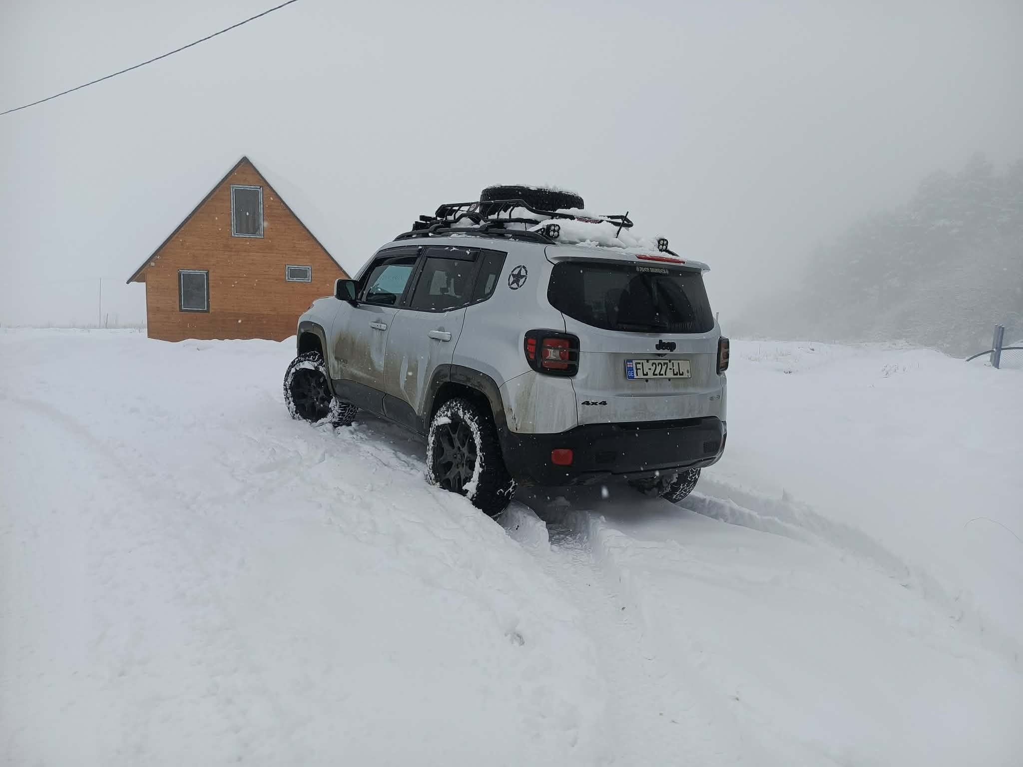 Jeep Renegade 2015 — photo 2