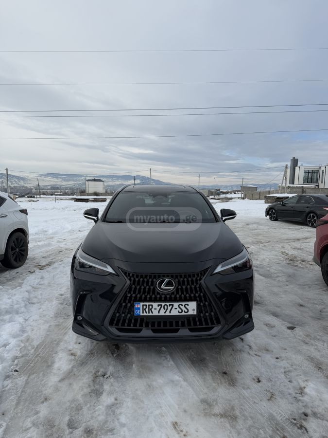 Lexus NX 350