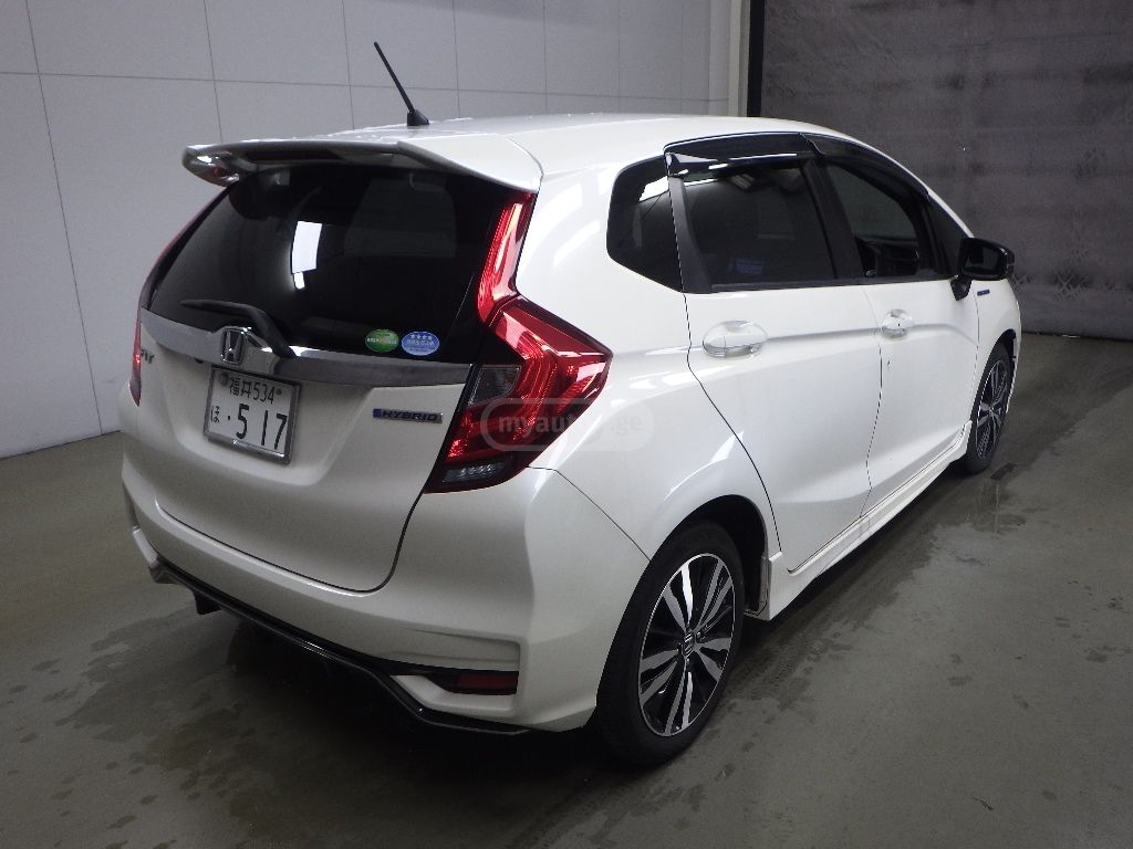 Honda FIT 2018 — photo 2